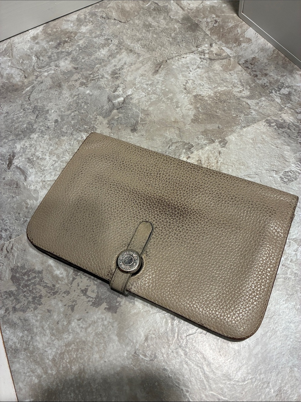 2008 Hermès Dogon GM/long wallet in Étoupe Togo leather with palladium hardware
